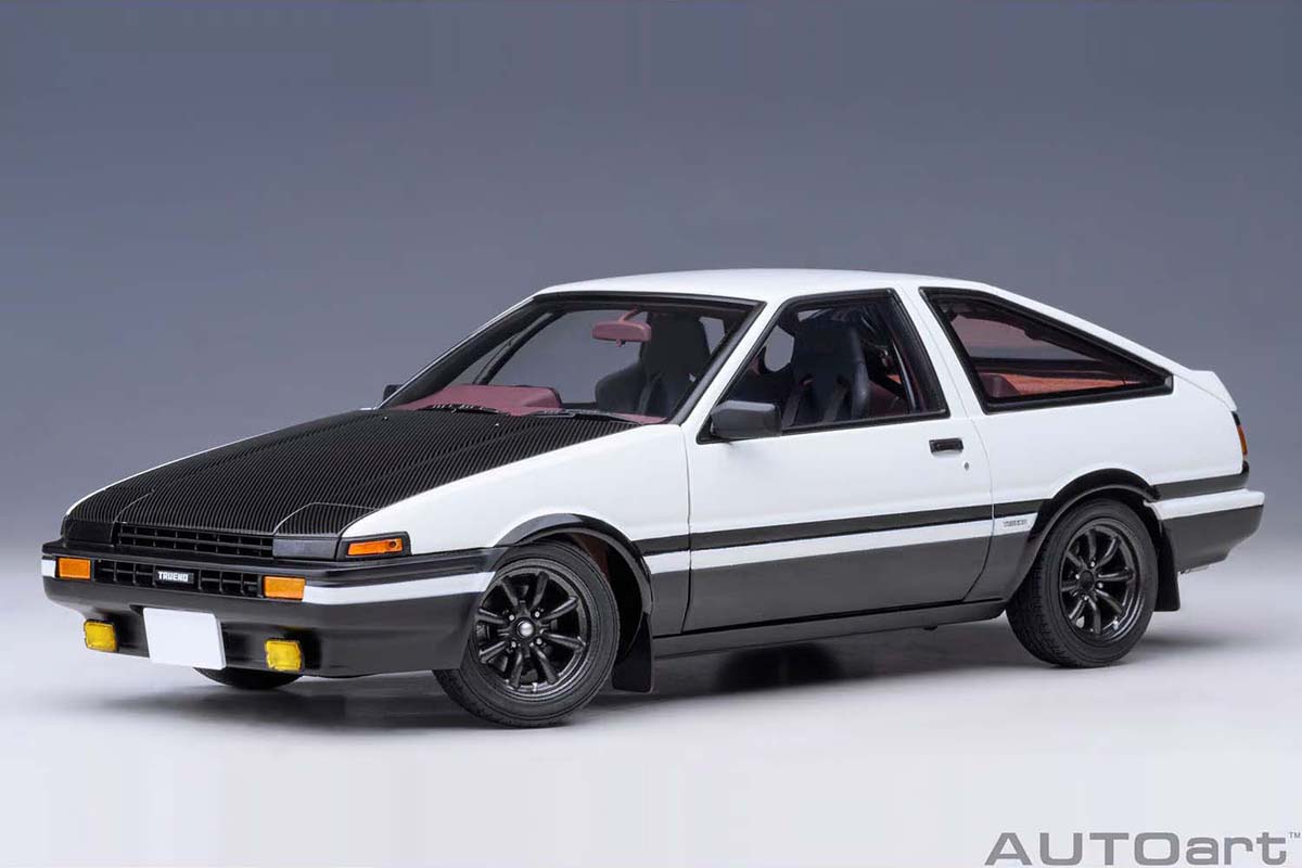 1/18 トヨタ スプリンター トレノ (AE86) 『頭文字 D